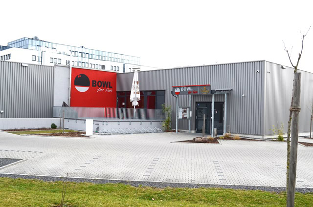 Gewerbegrundstück für ein modernes Bowlingcenter in Langen-Neurott